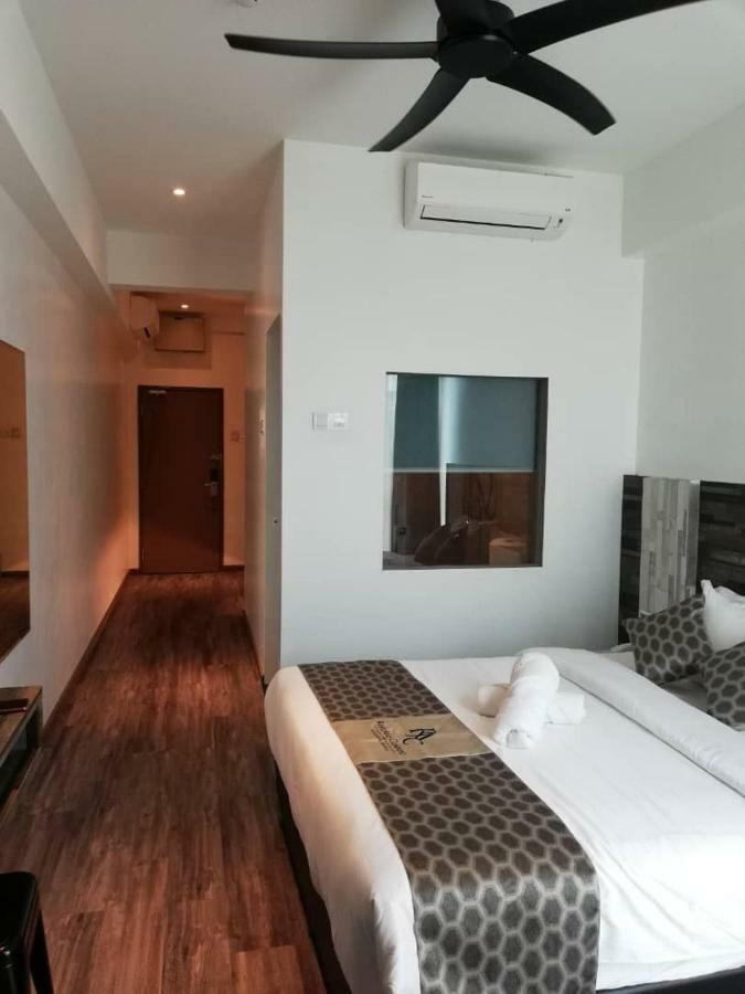 Rest And Comfort Boutique Hotel Kuala Terengganu Exterior photo